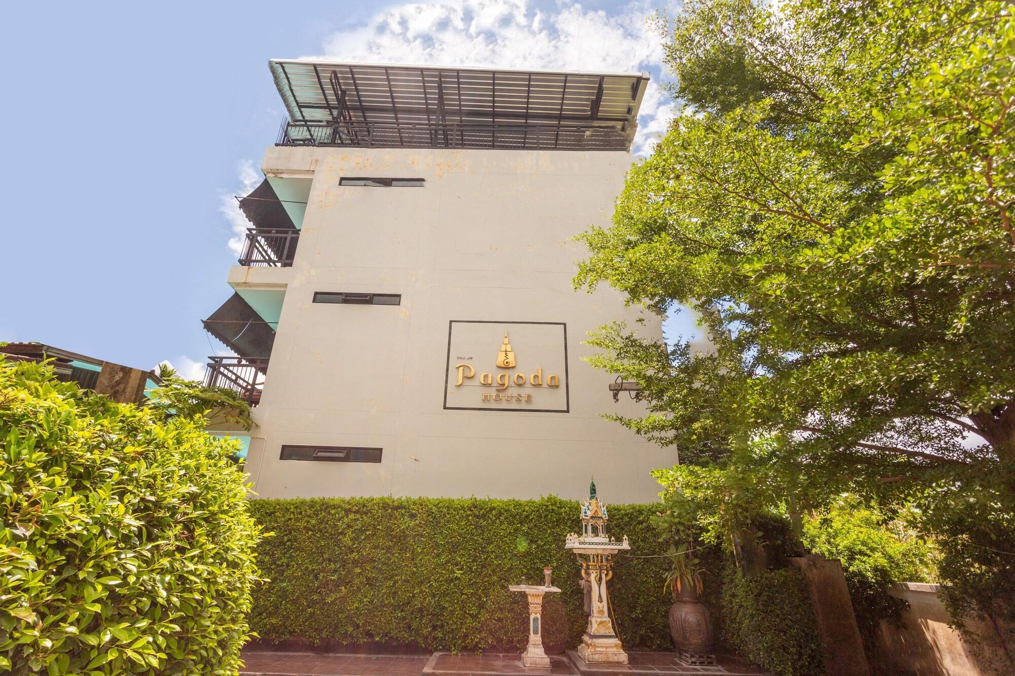 Capital O 1051 Pagoda House Chiang Mai Exterior foto